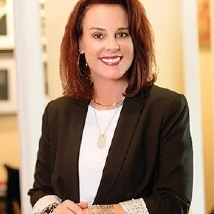Kristen-Carothers head shot